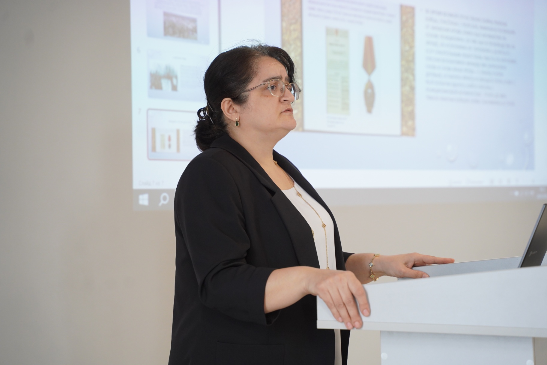 «Наш общий дом — Россия». В Махачкале говорили о единстве народов и роли молодёжи в будущем страны